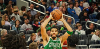 Warriors in finale Conference, Boston-Milwaukee sul 3-3