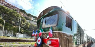 Un treno storico celebra riapertura linea Nizza-Ventimiglia-Cuneo