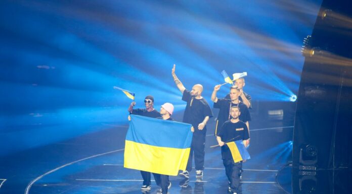Eurovision, vince l’Ucraina con i Kalush Orchestra