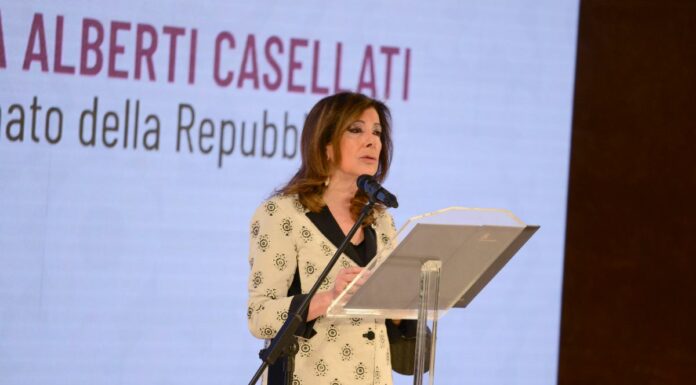 Ucraina, Casellati “Parlamento determinante per dare indirizzi Governo”