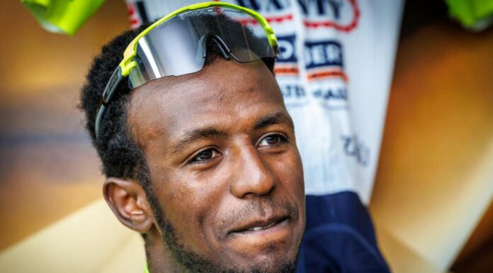 Girmay vince 10^ tappa, primo africano a trionfare al Giro