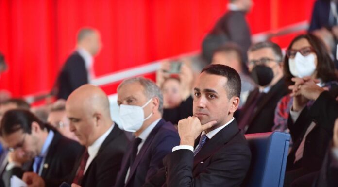 Ucraina, Di Maio “Singole azioni inutili, per pace serve collegialità”