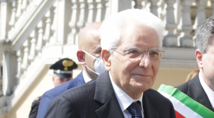Mattarella “La democrazia si è opposta alla ferocia della mafia”