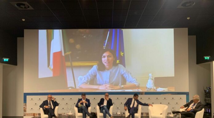 Sud, Carfagna “Impegno per ridurre i divari”