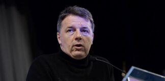 Renzi “Dal 15/6 raccolta firme per abolire il Reddito di cittadinanza”