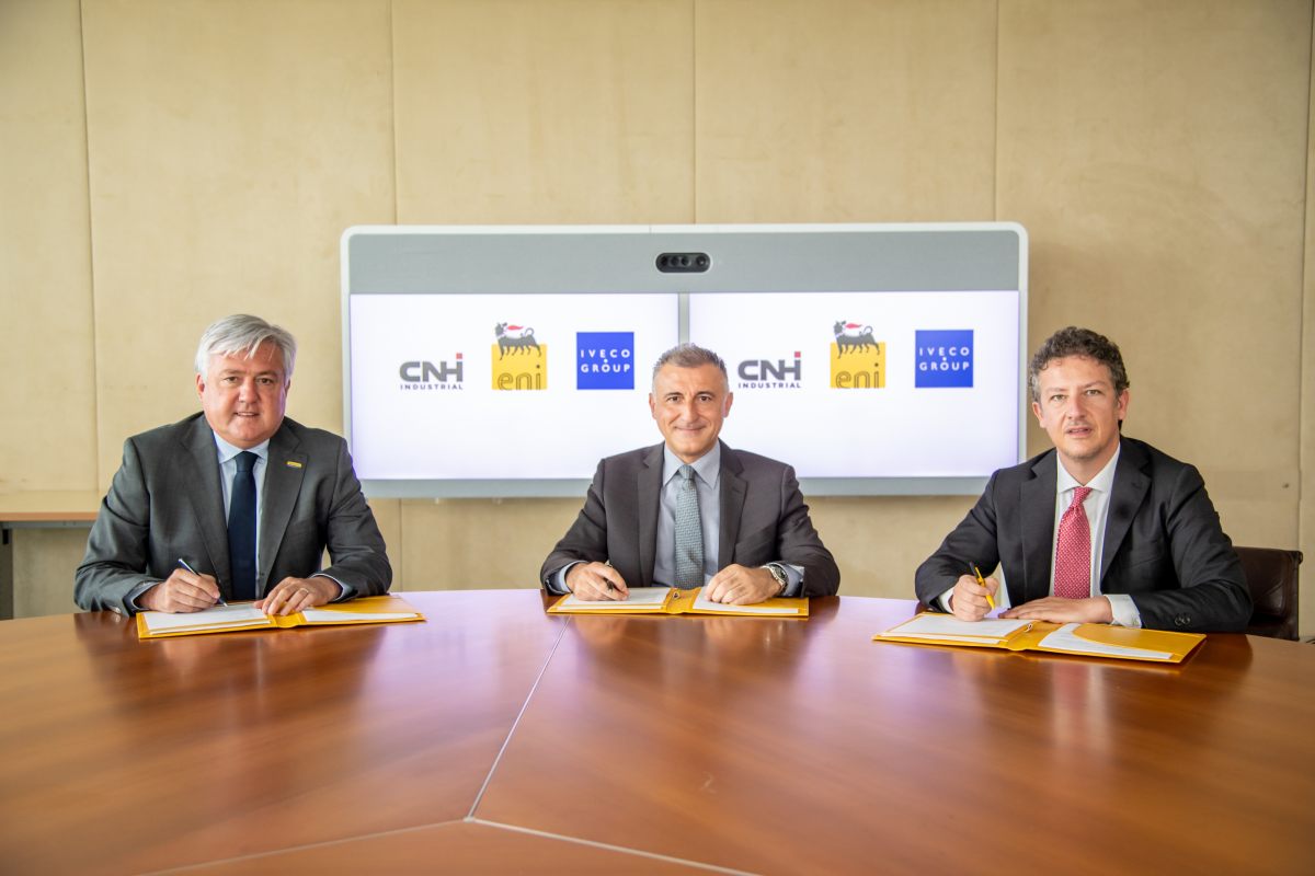 Eni, Cnh Industrial e Iveco Group firmano intesa per la sostenibilità