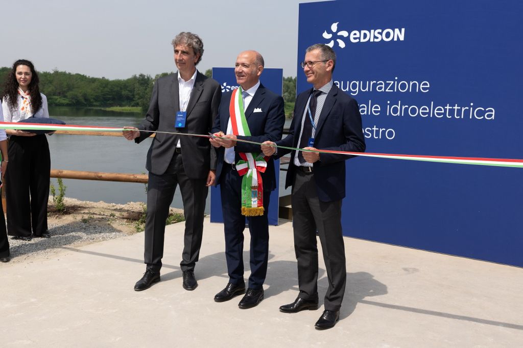 Edison inaugura la nuova centrale idroelettrica di Palestro