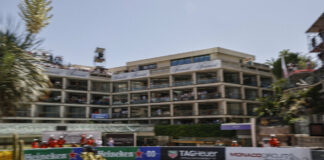 La Ferrari vola nelle libere di Montecarlo