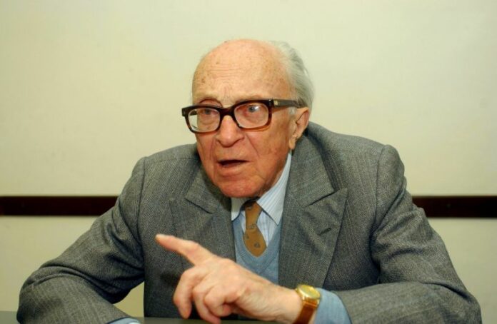 FOTO REPERTORIO - Morto a 108 anni lo scrittore Boris Pahor