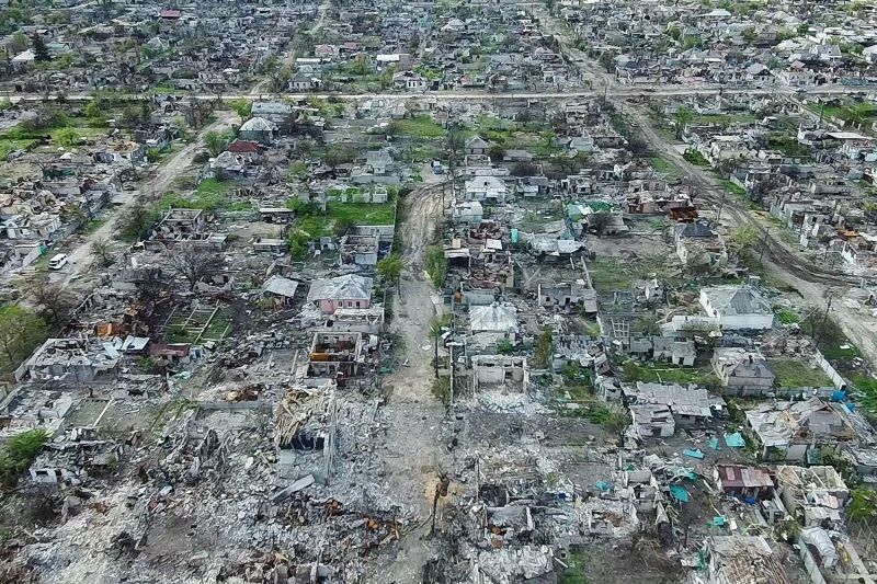 Ucraina, i russi premono mentre si prova a respingere l’offensiva