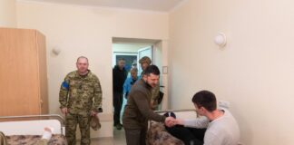 Ucraina, Zelensky “Russi si stanno ritirando da Kharkiv”