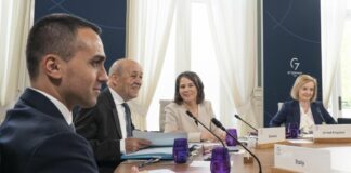 Ucraina, Di Maio “Non saranno azioni singole a convincere Putin a trattare”