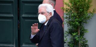 Mattarella “No all’opposizione tra lavoro e maternità, serve supporto”