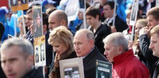 Putin attacca la Nato ma non annuncia la guerra globale. Macron “Costruire la pace senza umiliare Mosca”