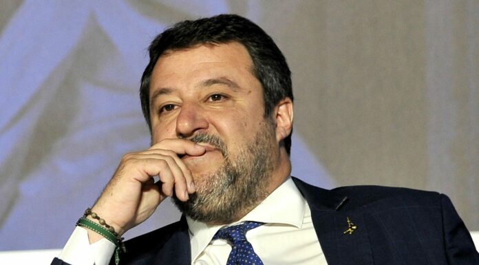 Salvini “Il mio obiettivo è la pace, lavoro alla luce del sole”