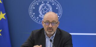 Cingolani “Con tetto al gas e fonti pulite i prezzi dell’energia scenderanno”