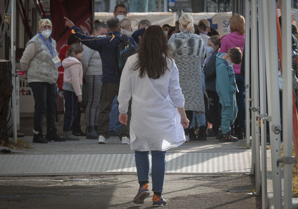Covid, 8.512 i nuovi positivi in Italia, 70 le vittime Covid, 8.512 i nuovi positivi in Italia, 70 le vittime