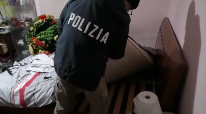 Blitz anti terrorismo a Genova contro rete attentatori Charlie Hebdo