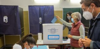 Uso della mascherina ai seggi fortemente raccomandato