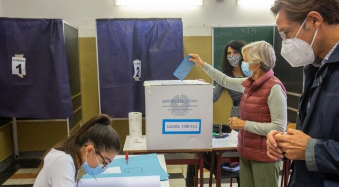 Uso della mascherina ai seggi fortemente raccomandato