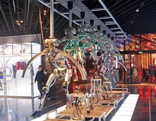 Shanghai, il Negozio Nike offre un'esperienza fashion high-tech in campo sportivo intelligente
