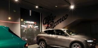 Alfa Romeo Tonale protagonista degli showroom del Biscione