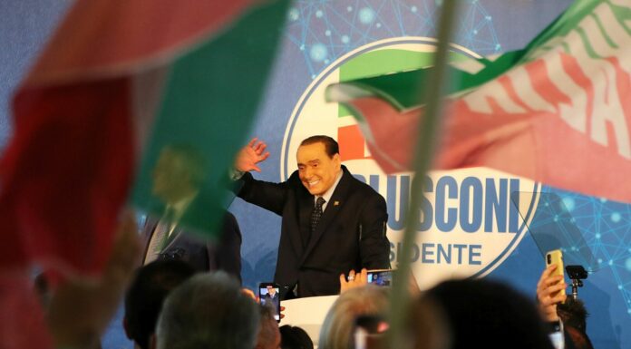 Centrodestra, Berlusconi “Accantonare dissapori locali, si vince uniti”