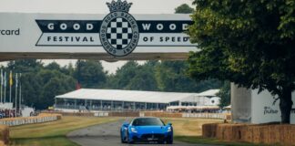Maserati Grecale e MC20 Cielo scalano la collina del Goodwood FOS