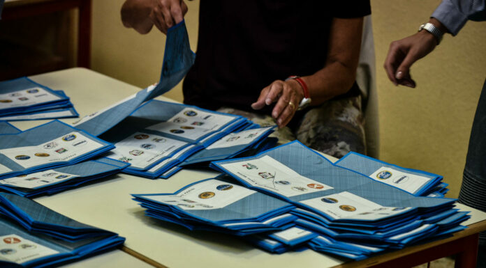 Comunali, oltre 2 mln al voto per i ballottaggi. Chiusi i seggi