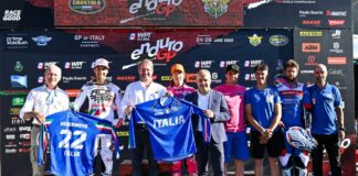 Moto, a Carpineti presentata la maglia azzurra Fmi 2022