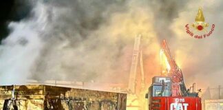 Incendi, 193 interventi dei Vigili del fuoco da ieri a Roma e provincia