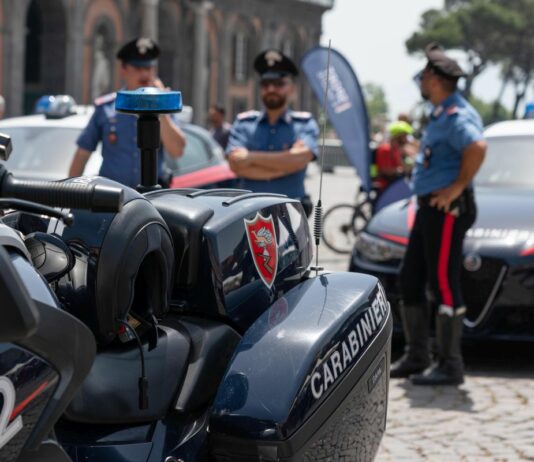 Napoli, controlli dei Carabinieri nel quartiere est della città: un arresto e 13 persone denunciate