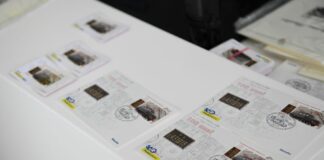 FS, un francobollo celebra i 100 anni della locomotiva elettrica E.431