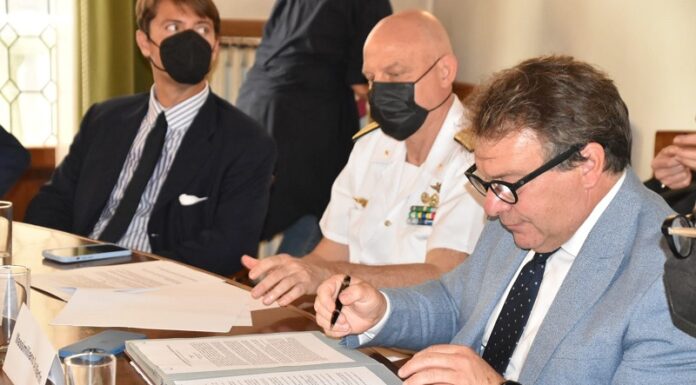 Venezia, firmato accordo per ridurre impatto navi da crociera