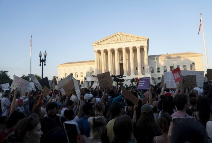 U.S.-WASHINGTON, D.C.-SUPREME COURT-ABORTION RIGHTS
