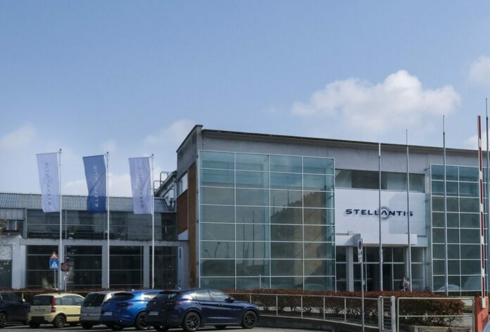 stellantis nuova agenzia