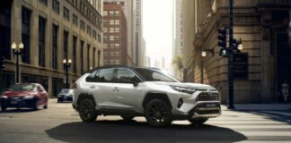 Toyota presenta le novità per la gamma Rav4 2023