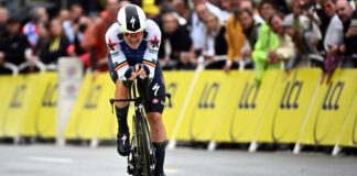 Lampaert si prende crono e prima maglia gialla al Tour