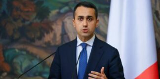 Governo, Di Maio “Chi vuole farlo cadere non sa cosa rischia”
