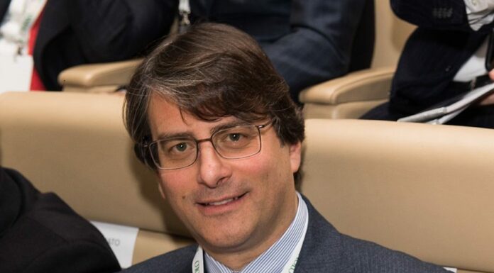 Intesa Sanpaolo Mobile migliore app di banking in Europa, M.O. e Africa