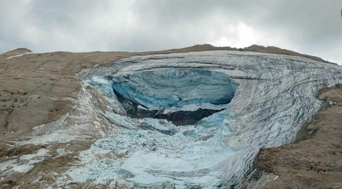 Chiuso il massiccio della Marmolada, scendono a 5 i dispersi