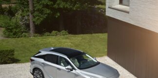 Design “Next Chapter” per il nuovo Lexus Rx