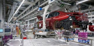 Bmw, lanciata la produzione della nuova Serie 7 a Dingolfing
