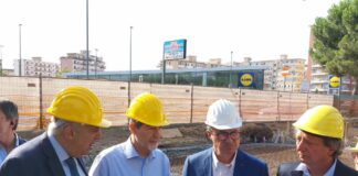 Musumeci-Lagalla a cantiere Viale Regione a Palermo “Riapre a settembre”