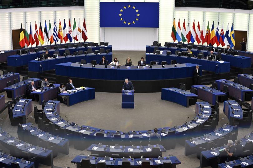 Tassonomia, via libera da Parlamento Ue a gas e nucleare green