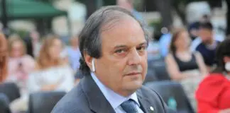 Anelli “La sfida di oggi è integrare la tecnologia nelle cure”