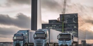 Volvo Trucks presenta percorso verso zero emissioni e incidenti