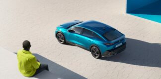 Peugeot debutta a Monza nel Mondiale Endurance e presenta la nuova 408