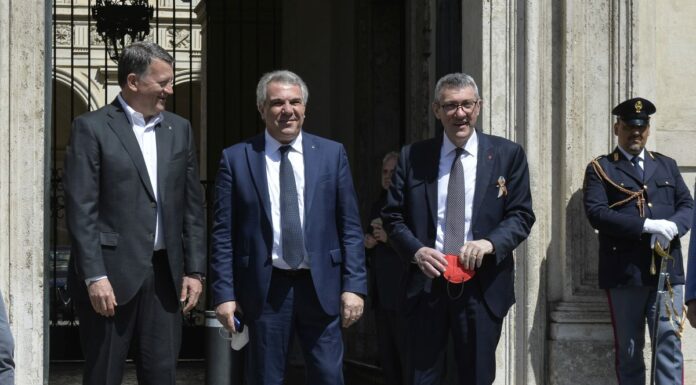 I sindacati al Governo “Valutare lo scostamento di bilancio”