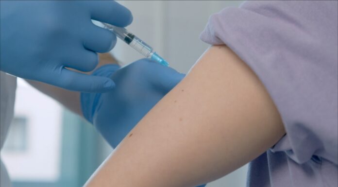 Covid, più prudenza per affrontare l’aumento dei casi